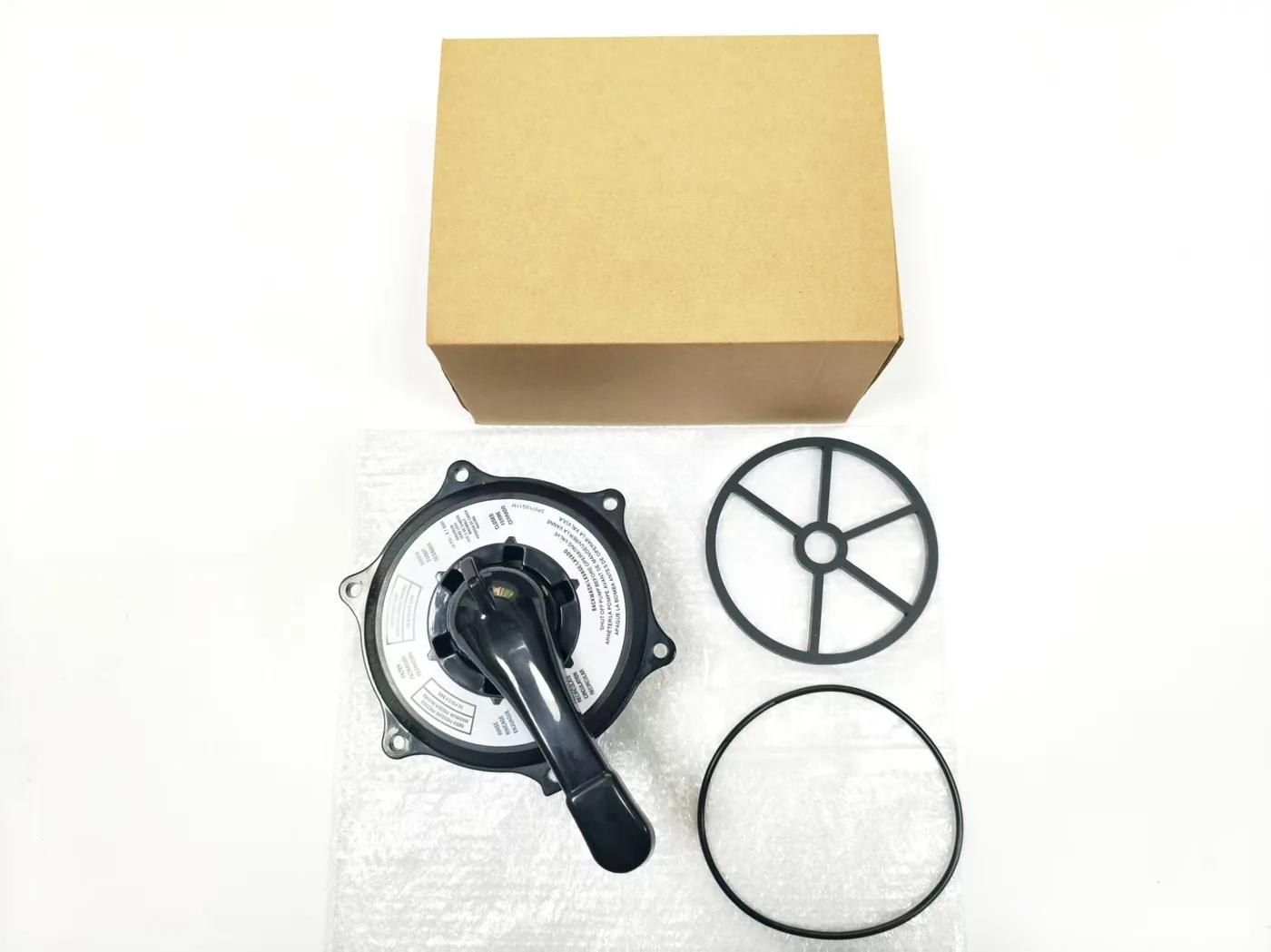 Key, Cover and Handle Assembly for Multiport Valves
