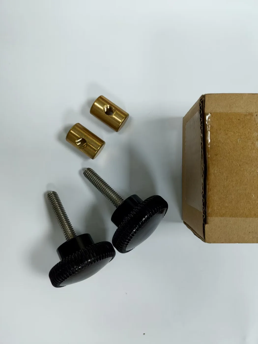 Swivel Nut & Knob, Super Pump & Max-Flo