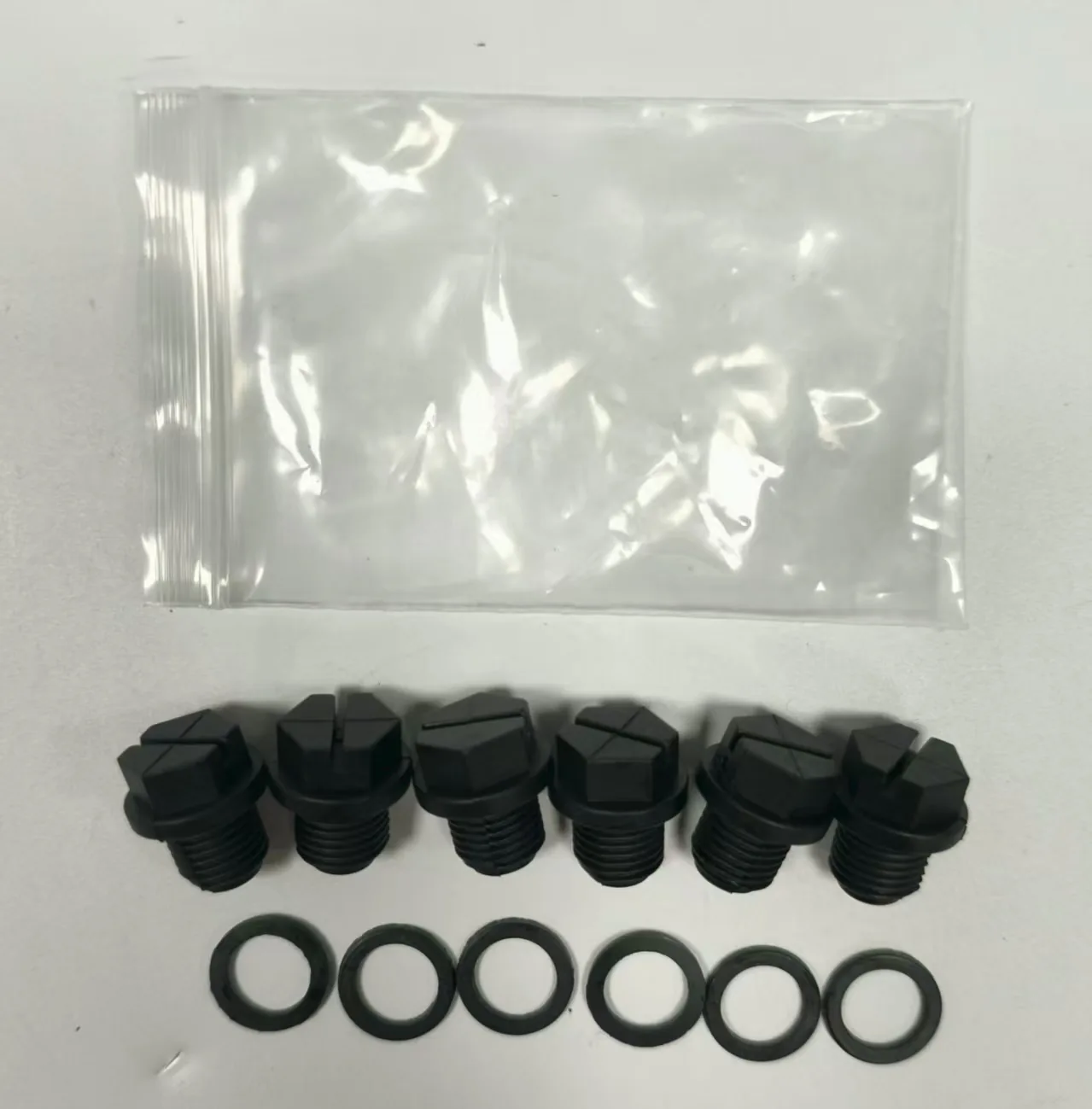 Pump Pipe Plug with Gasket (6-Pack)